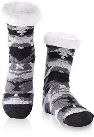 FUSACONY Mens Slipper Socks Super Thick Warm Cozy Fuzzy Fleece-lined Winter Home Bed Non Slip Socks Christmas Gifts (Black Camouflage)