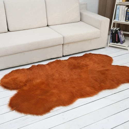 Tomifine Faux Pelliccia di Agnello di Pecora Tappeto, Soffice Imitazione Lana Tappeto Adatto per Tappeti per Soggiorno Camera da Letto, Pelliccia per Sedia (50x100cm,Marrone)