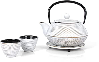 Juego de té de hierro fundido Echtwerk - Tetera de 0,8 l con colador extraíble - Tetera con platillo y 2 tazas de té - Estilo vintage - Para té suelto - Crema