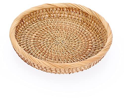IGNPION Round Rattan Key Tray, 19cm Coffee Table Storage Tray, Living Room Woven Decorative Trays for Perfum, Candle, Remote (Natural)