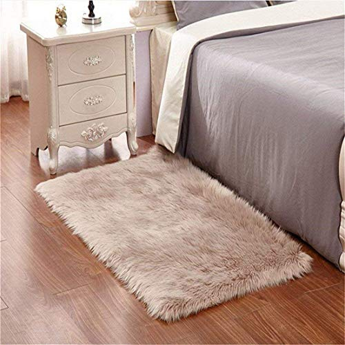 YDFYX Lammfell Schaffell Teppich Kunstfell Dekofell in Super weich Lammfellimitat Teppich Longhair Fell Optik Nachahmung Wolle Bettvorleger Sofa Matte (Brown, 80 x 180cm)