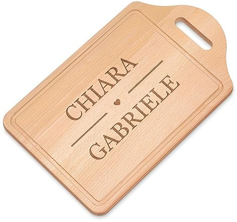 Maverton Tagliere di legno incisione personalizzata - Battilardo classico con manico - tagliere legno formaggi - Gadget cucina per coppia - Taglieri rettangolari 38 x 23 cm - Cuore