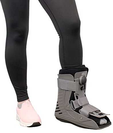 Brace Direct Short Full Shell Walking Boot with Air Pump – Low-Profile Orthopedic CAM Walker for Foot & Ankle Fractures, Sprains & Post-Op Recovery Medium (US Shoe Men 8-10 / Women 9-11)
