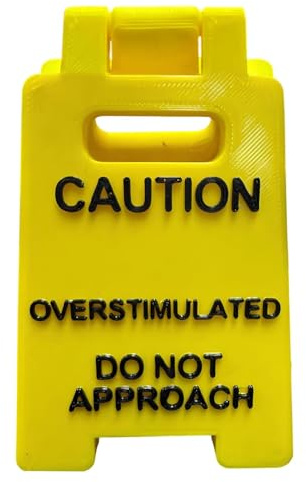 Caution Overstimulated Desk Sign | Roliga skrivbordsskyltar för O-ffice | Humor Varning Överstimulerad Varning Skrivbordsdekor | Dubbelsidig Skämtskrivbord Varningsskylt Skåpdekor för O-ffice