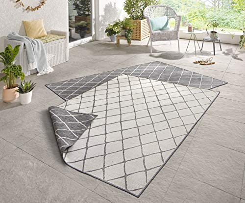 NORTHRUGS In- und Outdoor Teppich Malaga 80x150cm - Wendeteppich Wetterfest Modernes Geometrisches Muster Läufer für Balkon Terrasse Garten Wintergarten Wohnzimmerteppich Wasserfest in Grau Creme