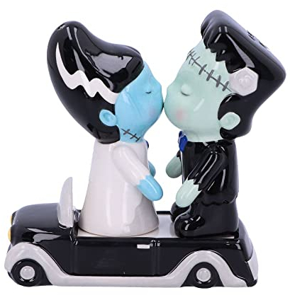 Nemesis Now Made for Each Other Salt and Pepper Shakers, Black, 11.4cm