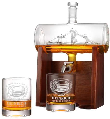 polar-effekt Whisky Karaffe & 2 Tumbler mit personalisierter Gravur - Geburtstagsgeschenk für Männer - Mit Dekanter 1000 ml, 2 Gläser 320 ml, Holzständer & Zapfhahn