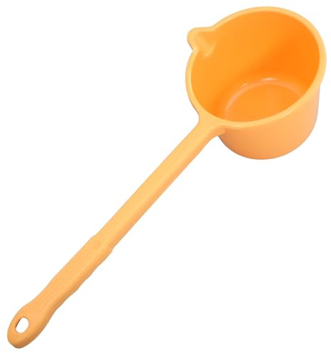 DOITOOL Cucharón de Agua con Mango Largo Cucharón Multiusos de Plástico Color Amarillo Claro Tamaño Grande Adecuado para Cocina Baño y Riego Doméstico