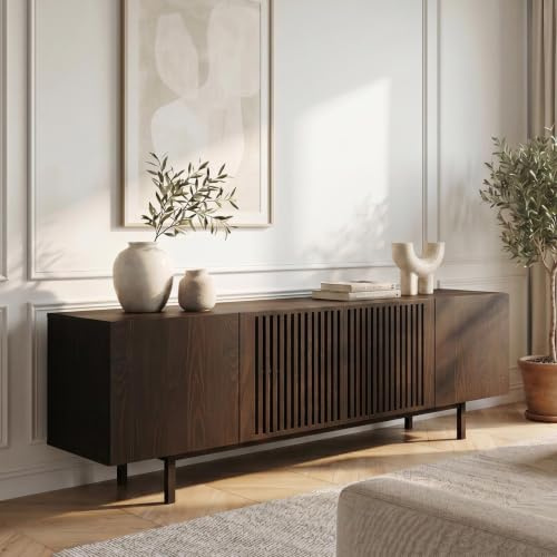 IDIMEX Lowboard Linn, 180 cm aus Massivholz, Nussbaum Finish - TV Lowboard mit Lamellentüren, TV Schrank aus Kiefernholz, Sideboard für Wohnzimmer und Flur, niedrige Kommode mit Stauraum.