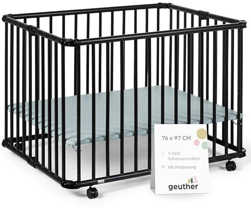 Geuther Laufstall Lucilee | Baby Laufgitter 76x97 cm aus Buchenholz – 3-fach höhenverstellbar ohne Werkzeug | TÜV Rheinland geprüft | klappbar & mobil auf Rollen | Made in Germany | Playpen Schwarz