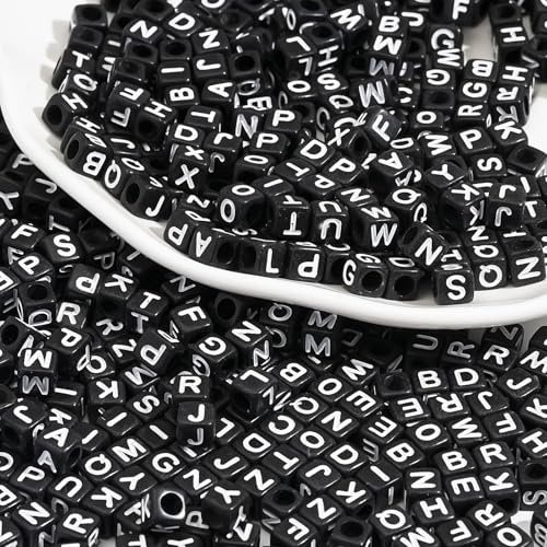 HERZONE 1000pcs schwarz buchstabenperlen zum auffädeln A-Z würfelperlen Alphabet Perlen für Armband Schmuck DIY Basteln (schwarz 6mm)