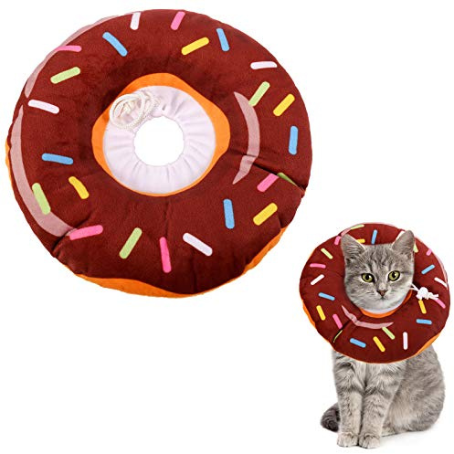 Xinzistar Halskrause Katzen Halsband Soft Weich Katze Schutzkragen Anti Biss Safety Einstellbarer Schützender Kragen für Haustiere Katzen Hunde Welpen Kätzchen (Braun Donut, M) | Bequeme Polsterung Für Den Langen Tragekomfort, Verhindert Bei Lecken Und Beißen, Flexible Passform, Einfach Zu Reinigen