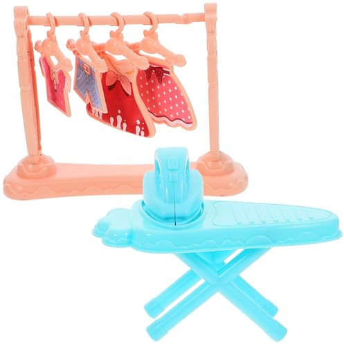VICASKY Mini Fer à Repasser et Portant Vêtements pour Maison de Poupée Décor Miniature Créatif et Léger Accessoires Réalistes pour Scène Micro et Jeu de Simulation
