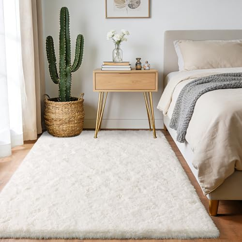 BSGIFT Tapis Poil Long Moelleux 140x200 | Tapis Salon Chambre Antidérapant | Doux et Confortable | Idéal pour Canapé, Chevet, Enfants, Décoration Moderne - Crème