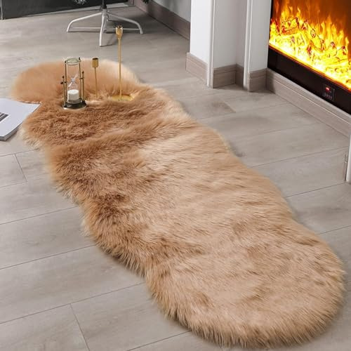 JXLOULAN Mjuk fluffig fuskfårskinn områdesmattor beige 60 x 160 cm fuskpälsmatta golvmattor för sovrum vardagsrum barnrum dekor