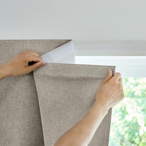Jilron Selbstklebender Verdunklungsvorhänge, 100% Lichtundurchlässig,Ohne Bohren, Einfache Installation, Thermovorhang, Blackout Curtain (Helle Kaffeebraun-H152 x B87 cm) 1er-Pack