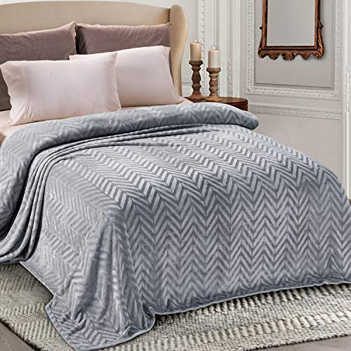 Whale Flotilla Flannel Fleece King Size Blanket for Bed, 230x264 CM | Silver Grey, Soft Plush Fluffy Velvet Sofa Blanket with Decorative Chevron Pattern, All Season, Microfiber, Machine Washable