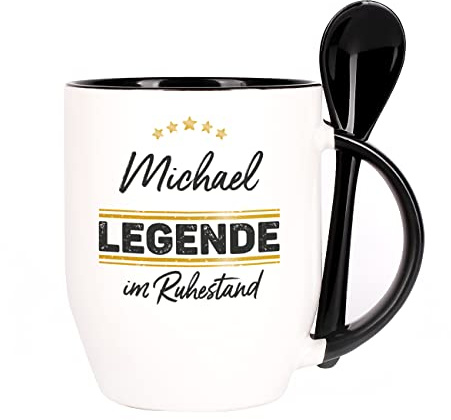 Herz & Heim® Löffeltasse - Legende im Ruhestand - mit Wunschname als Geschenk zur Rente