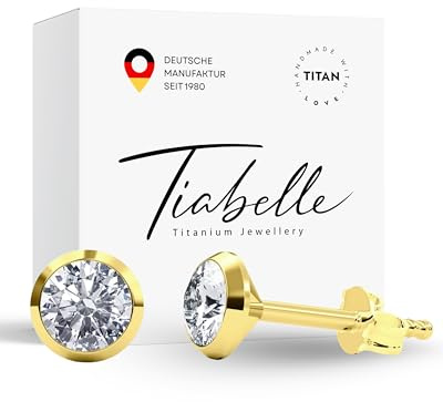 TIABELLE – Ohrstecker TRUMPET aus Titan mit funkelnden Zirconia Steinen | Hautverträgliche Ohrringe in zeitlosem Design | Leichter Damen Ohrschmuck für besondere Anlässe, Alltag und als Geschenk