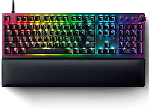 Razer Huntsman V2 (Red Switch) - Praktisch latenzfreie Optische Gaming-Tastatur (Lineare Optische Switches Gen-2, Doubleshot PBT-Tastenkappen, Handballenauflage) QWERTY US-Layout | Schwarz