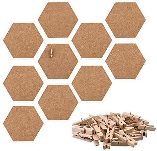 Navaris Kork Pinnwand Korkwand sechseckig - 10x Kork Board 15 x 17,1 cm für Büro Kinderzimmer - Korkplatte inkl. 50 Pins aus Holz - selbstklebend