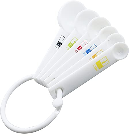MY MIRONEY Juego de 6 cucharas medidoras de plástico blanco para cocina, hornear, 1/4 cucharadita, 1/3 cucharadita, 1/2 cucharadita, 1 cucharadita, 1/2 cucharadita, 1/2 cucharada, 1 cucharada