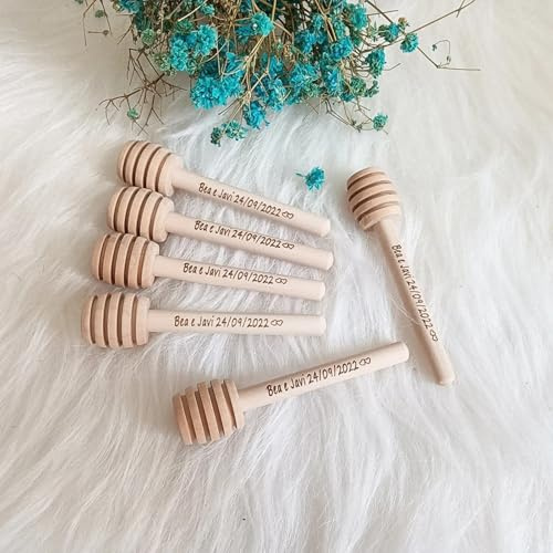 Lot de 50 mini cuillères à miel en bois gravées sur mesure, cadeaux de mariage, cadeaux de fête, cadeaux de fête prénuptiale, cadeaux de mariage pour invités (8 cm)