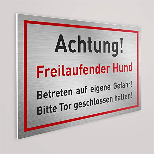 AufkleberDealer.de Vorsicht Freilaufender Hund Schild Betreten auf eigene Gefahr. Bitte halten Sie das Tor geschlossen. 30 x 20 cm großes 3 mm stabiles Hart-PVC-Schild für den langfristigen Einsatz im