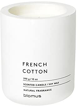 blomus -FRAGA- Duftkerze L aus Sojawachs, Lily White, hochwertiger Raumduft, charakteristische Beton-Optik, Duft FRENCH COTTON, 55 h Brenndauer, rußarm (H / B / T: 11 x 9 x 9 cm, Lily White, 65654)