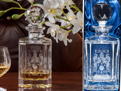 Personalised Crystal Decanter – Heraldic Surname Design – Faceted Glass with Stopper – Gift for Whisky, Brandy or Spirits