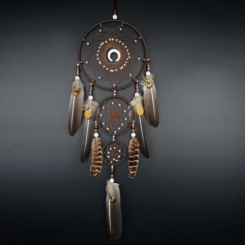 Remorlet Traumfänger im Bohemian-Stil, Braun mit Mondakzent, mehrere Ringe und natürliche Federn – handgefertigte Wanddekoration im Native-American-Stil für Schlafzimmer, Wohnzimmer