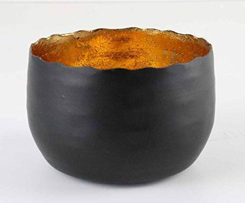 terracotta24 Teelichthalter aus Metall Farbe Matt schwarz, Innen mit Gold Folie ausgekleidet, standfest und sehr stabil, stimmungsvoll