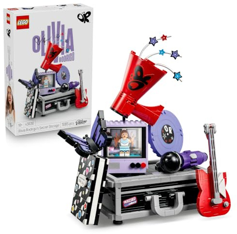 LEGO Editions Olivia Rodrigos hemliga förvaring – Leksak med resväska, mikrofon, vinylskiva, megafon, tv och minifigur – Rumsdekoration för barn – Musikalisk present för flickor från 10 år – 43030