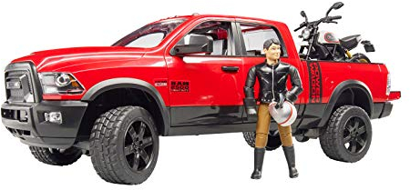 bruder 02502 - RAM 2500 Power Wagon mit Ducati Desert Sled & Fahrer - 1:16 Pick-up Geländewagen Pritschenwagen Auto Jeep Motorrad Fahrzeug Spielzeug-Figur