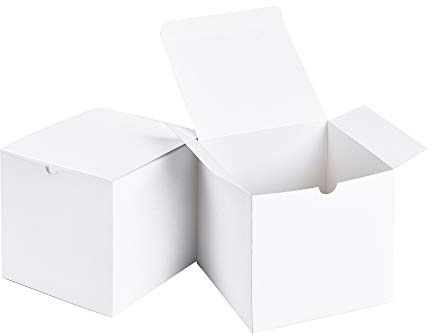 SHIPKEY 10 weiße Geschenkboxen aus Karton mit Deckel | 15 x 15 cm quadratische Schachteln | mittelgroße Geschenkboxen geeignet für Party, Hochzeit, Weihnachten, Feiertage, Geburtstage