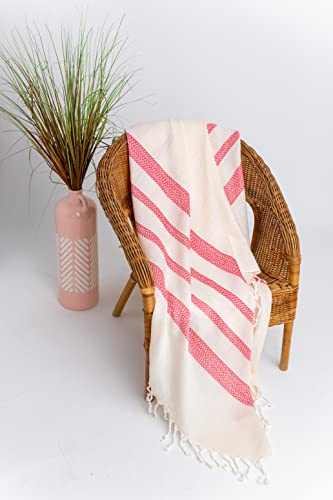 Questo Casa 100% Cotton Peshtemal, Turkish Towel, Fouta Pestemal Hammam Towel, Beach and Bath Towel, Lightweight, Soft and Absorbent, 90x180 Cm