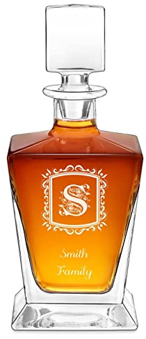 Maverton Geometric Whiskey Decanter for Couples, Design | Personalized Elegant Beverage Dispenser for Wedding, Great Whisky Carafe with Engraving, Customised Glassware for Newlyweds