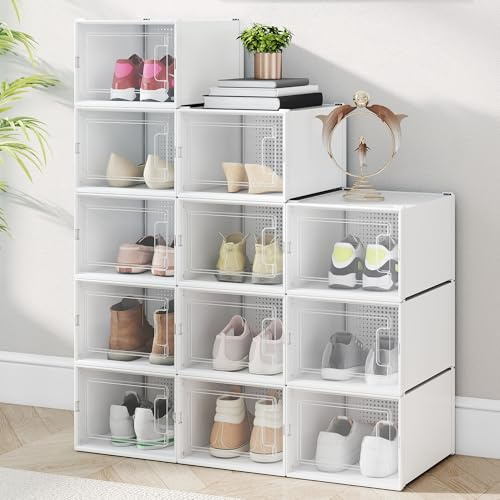 TAUS Schuhboxen, 12er-Set Schuhboxen Stapelbar aus Kunststoff (35,8 × 27,7 × 20,8 cm) – Robuster, faltbarer Schuhbox mit Magnetklappe für Herren & Damen bis UK Größe 14, XL-Größe, Weiß