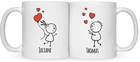 Bedruckte Tassen mit Spruch im Set - Liebesgrüße - 2x Kaffebecher im Set - Personalisiert mit Namen - Schönes Geschenk zur Hochzeit Valentinstag - Geschenke für Sie & Ihn - Farbe Weiß
