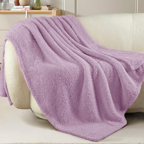 Exclusivo Mezcla Fleece Throw Blanket for Sofa Couch, Soft Lightweight and Fluffy Bed Blankets, Suitable for All Seasons, 127x152 CM, Light Purple
