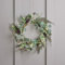 Lights4fun Corona de Navidad Clásica de 40 cm con Follaje Artificial e Bayas Doradas Decoración Navideña para Puerta de Entrada Decoración de Mesa para Interiores