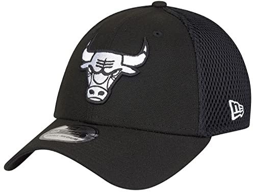 New Era 39Thirty Stretch Mesh Cap - Chicago Bulls - L/XL