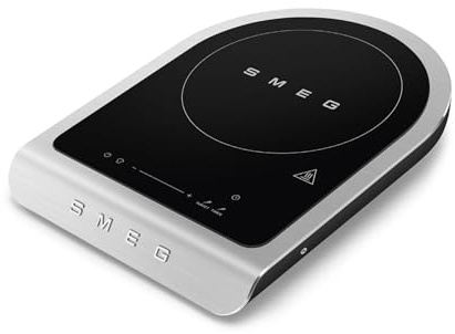 Smeg, Plaque de Cuisson à Induction Portable PIC01BLMEU, Programmes de Barbecue, Fonction de Friture et de Maintien au Chaud, 9 Niveaux de Puissance, Fonction Boost, Accessoires Inclus, 2100W, Noir