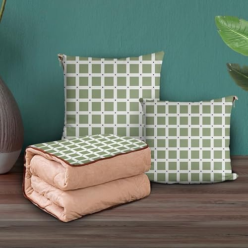Surwin Couverture et Oreiller de Voyage Flanelle, Style Géométrique Oreiller Couverture Matelassé 2 en 1, Convertible en Coussin Couvre Lit Courtepointe pour Avion (150x200cm,Plaid Vert)