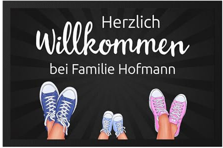 Kiddle-Design Fußmatte Personalisiert Familie, Willkommen bei mit 2-5 Turnschuhen und Wunschname Geschenk Einzug Richtfest Einweihung Fußabtreter flach & dünn 60x40cm 5 Schuhe