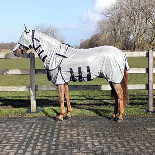 QHP Fliegendecke mit Hals und Hut 3 Bauchgurte, Frontverschluss, Schweiflatz (125 cm, Grau)