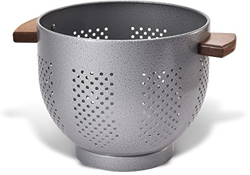 Metal Colander with Wood Handle and Stable Base, Powder Coated Steel Kitchen Strainer Basket for Draining Pasta, Vegetable and fruit(5.5quart,Greyhammertone)