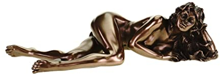 Figurine féminine en bronze sculptée