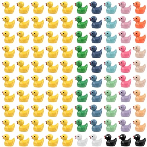 Mini Enten 100 Stück Kleine Enten Harz Plastikenten Figuren Bunte Mini Enten Niedliche Miniaturfiguren Enten für Aquarium Garten Landschaft Puppenhaus Topfdekorationen zum Selbermachen
