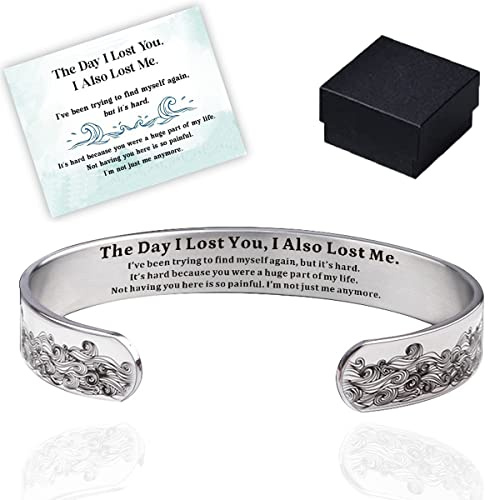 MONEYN The Day I Lost You, I Also Lost Me - Memorial Bracelet, Stainless Steel Memorial Wave Cuff Bracelet Bangle, Inspirational Bracelet Engraved Message Cuff Bangle Jewelry Gift (Silver,Round)